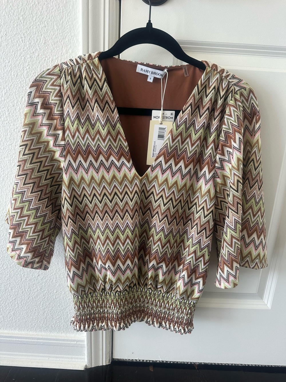 NWT Ramy Brook Mirage Knit Top Multi Cheveron Zigzag V-Neck Top Size Small